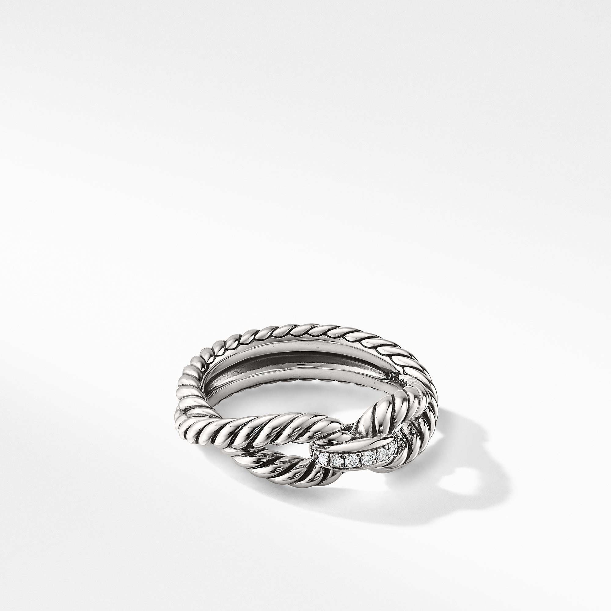 David Yurman Cable Loop Ring with Pave Diamonds - R14038DSSADI