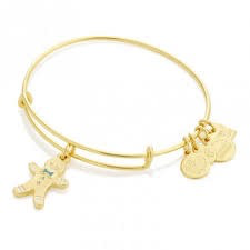 Infusion Gingerbread Man Charm Bangle Bracelet (Gold)