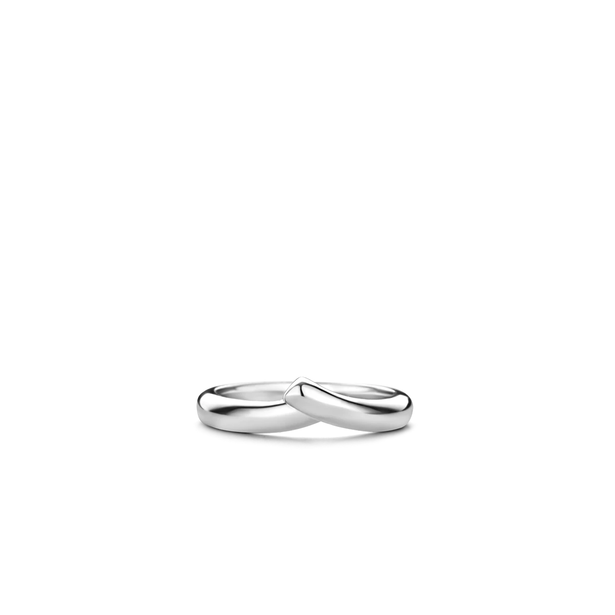 Classy Ripple Shape Ring
