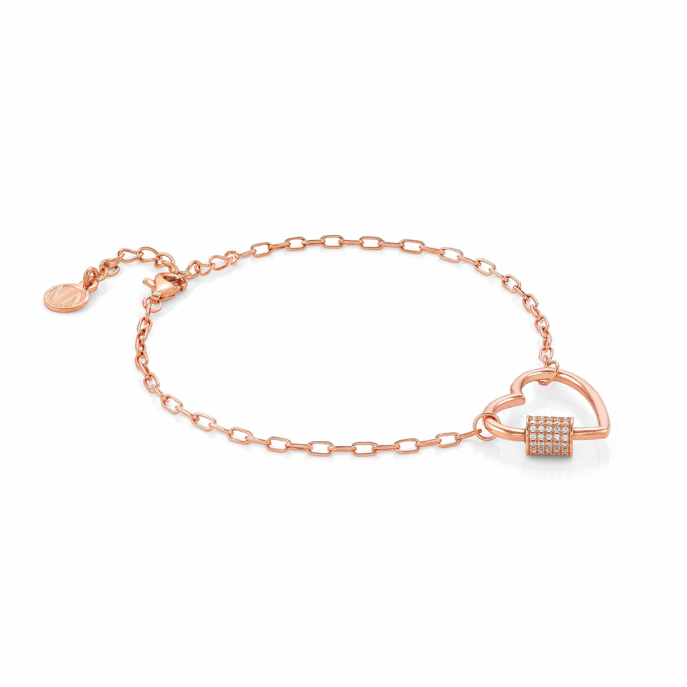 Charming bracelet with small Heart