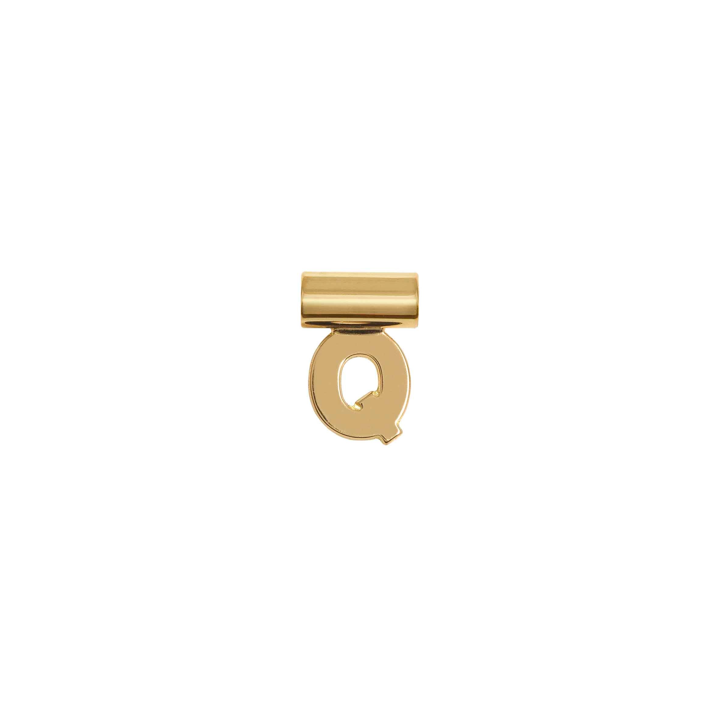 SeiMia Gold Pendant, Letter Q