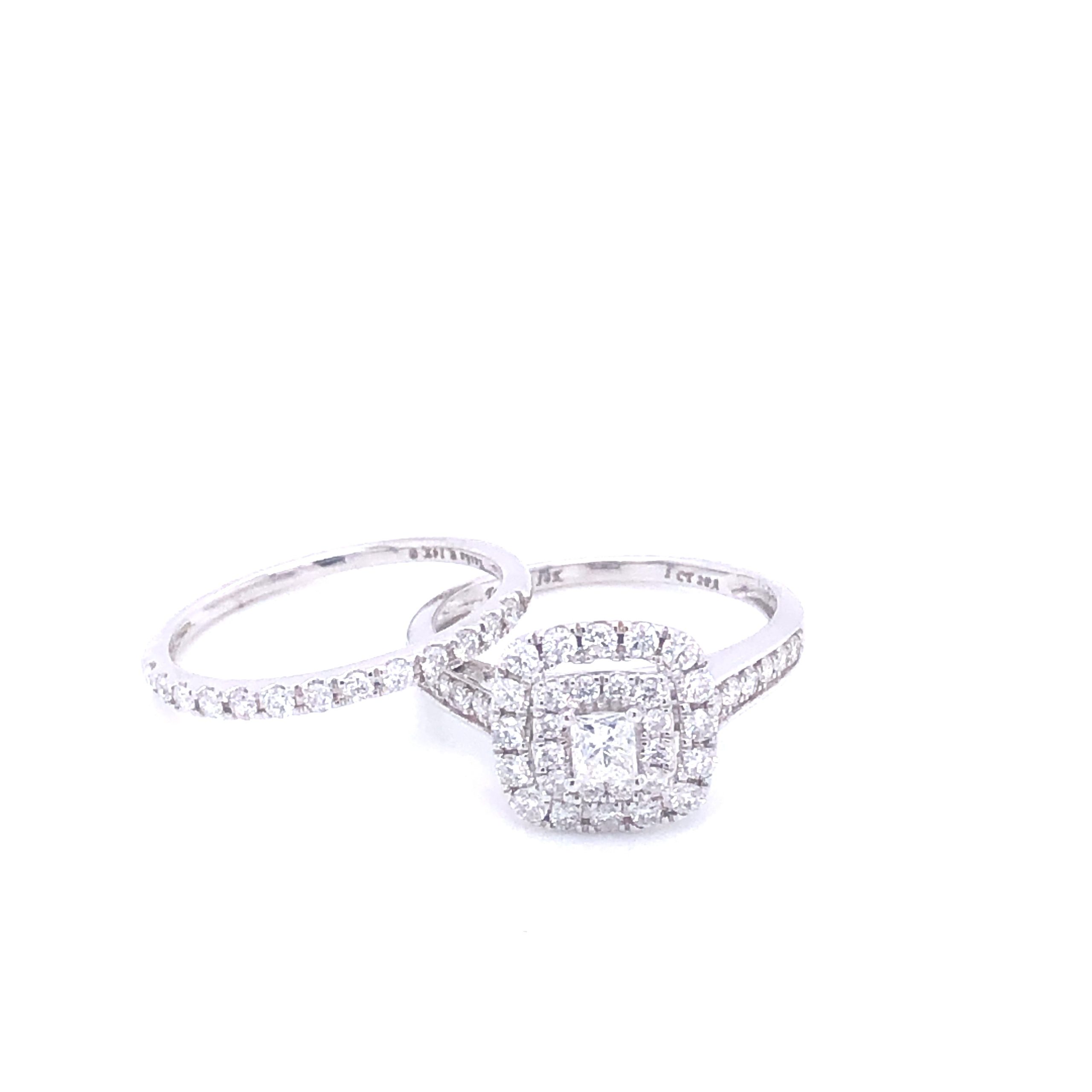 Square-Shaped Princess Cut Diamond White Gold Engagement Set