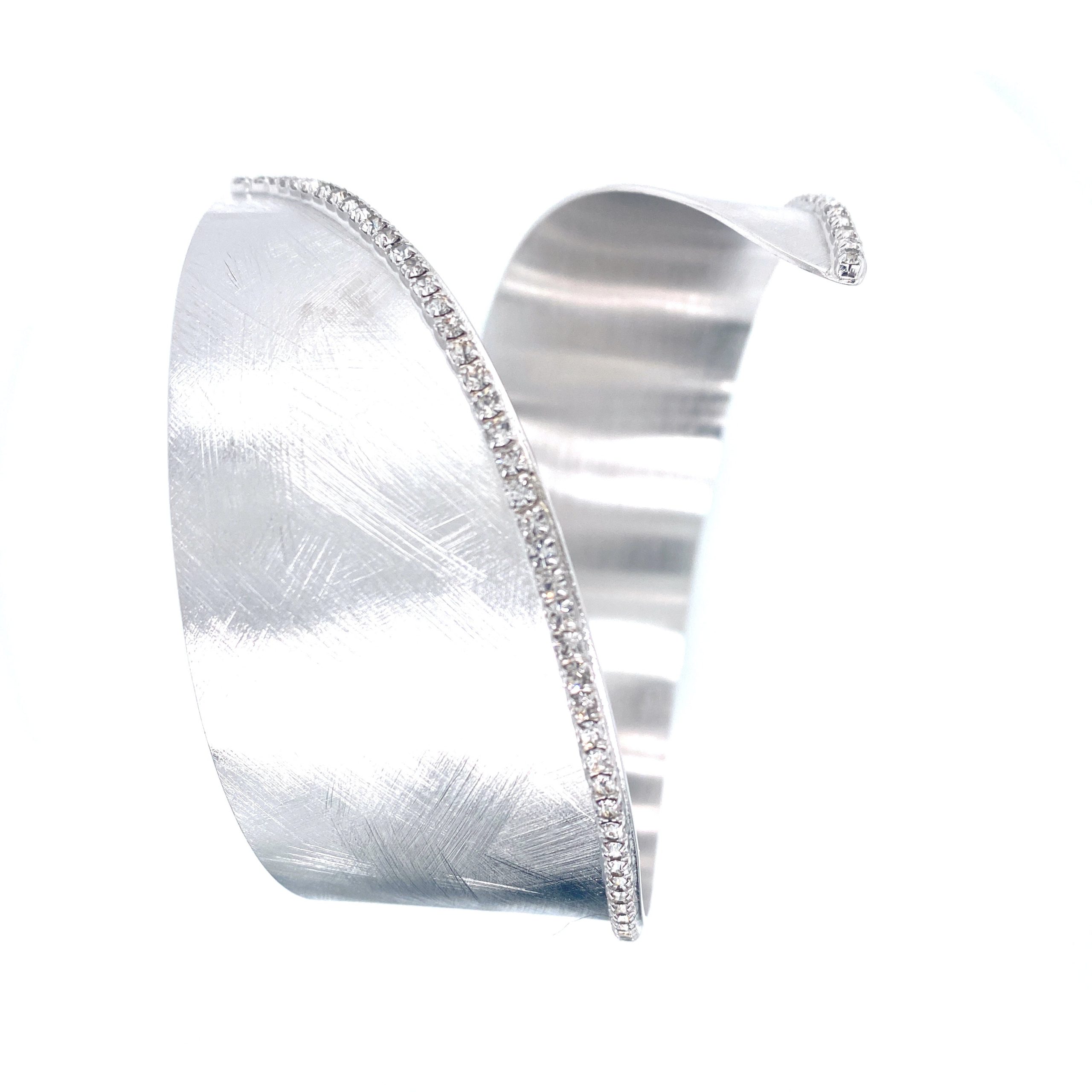 New Moon Matte Curved Brass Bangle