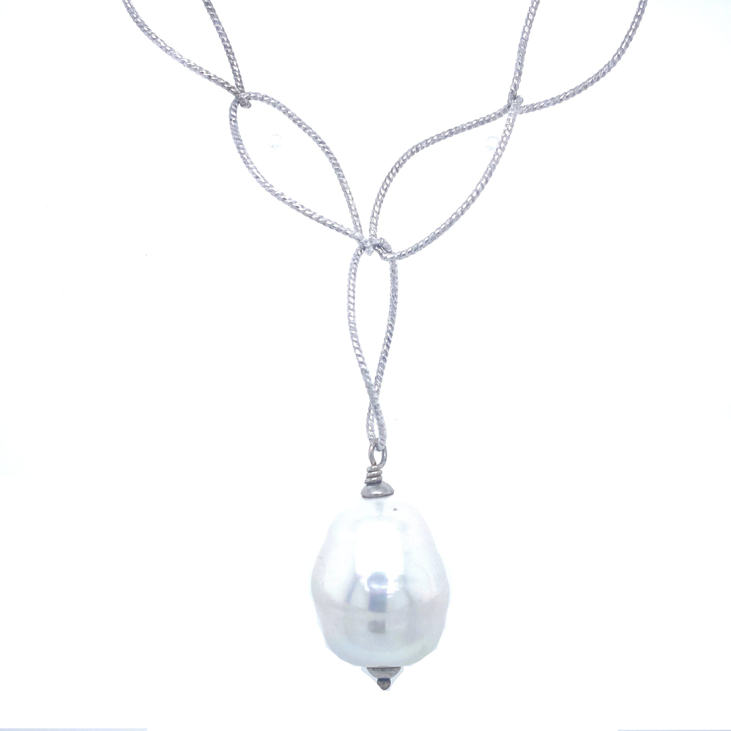 White Barrel Baroque Pearl Oval Link Chain Necklace