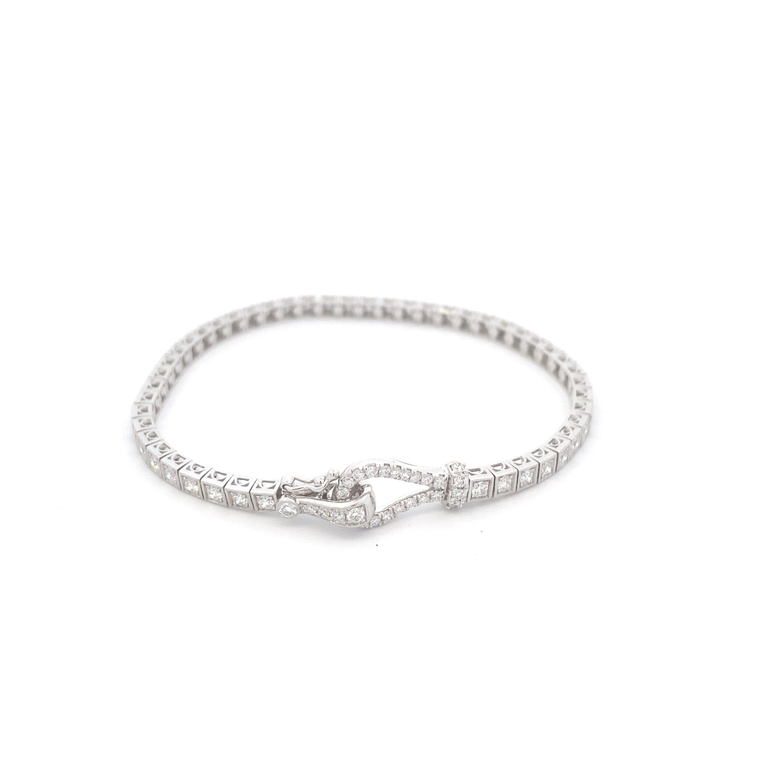 Simon G Buckle Bracelet in 18K Gold With Diamonds 2.02CT