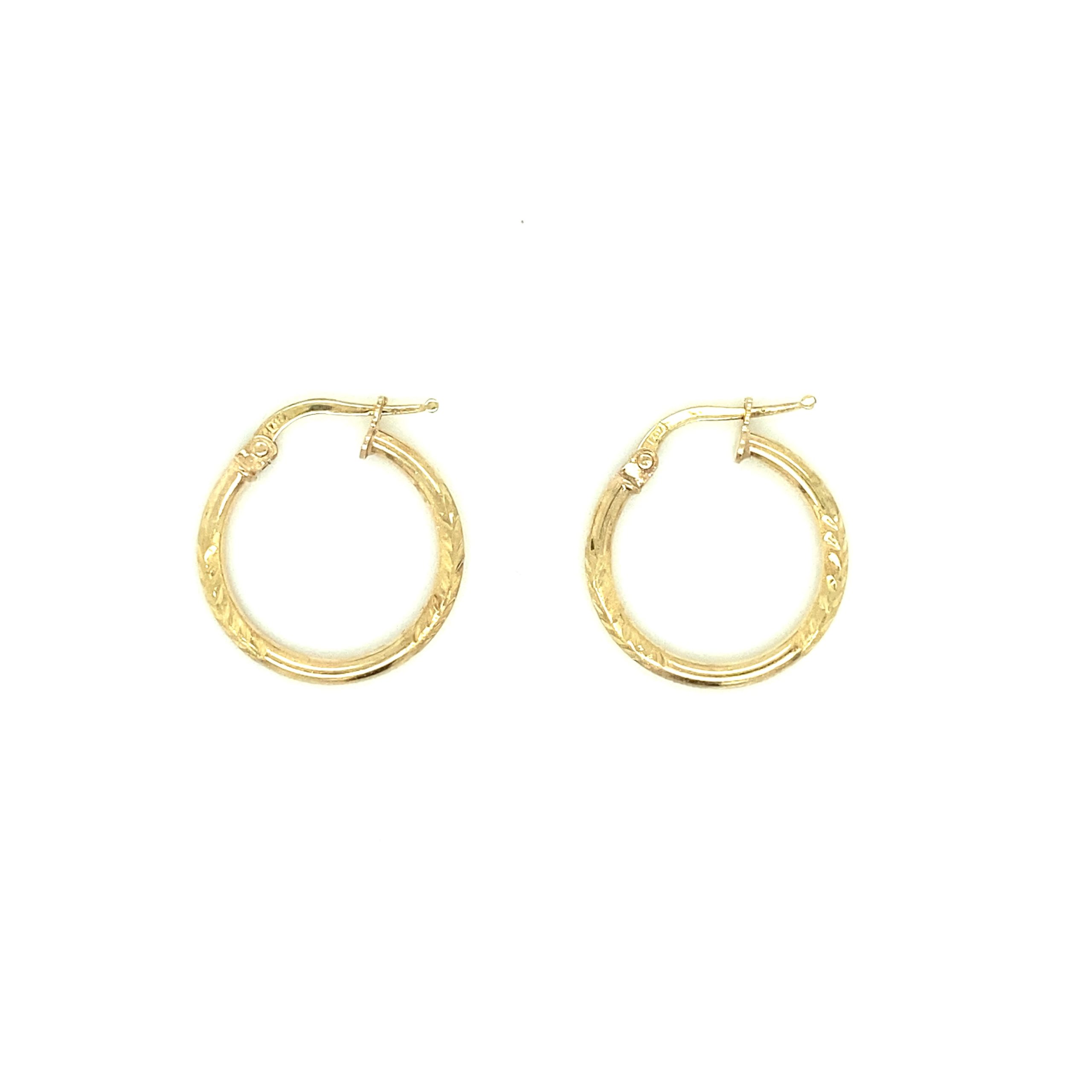 FANCY HOOPS WITH CUT PAVÉ