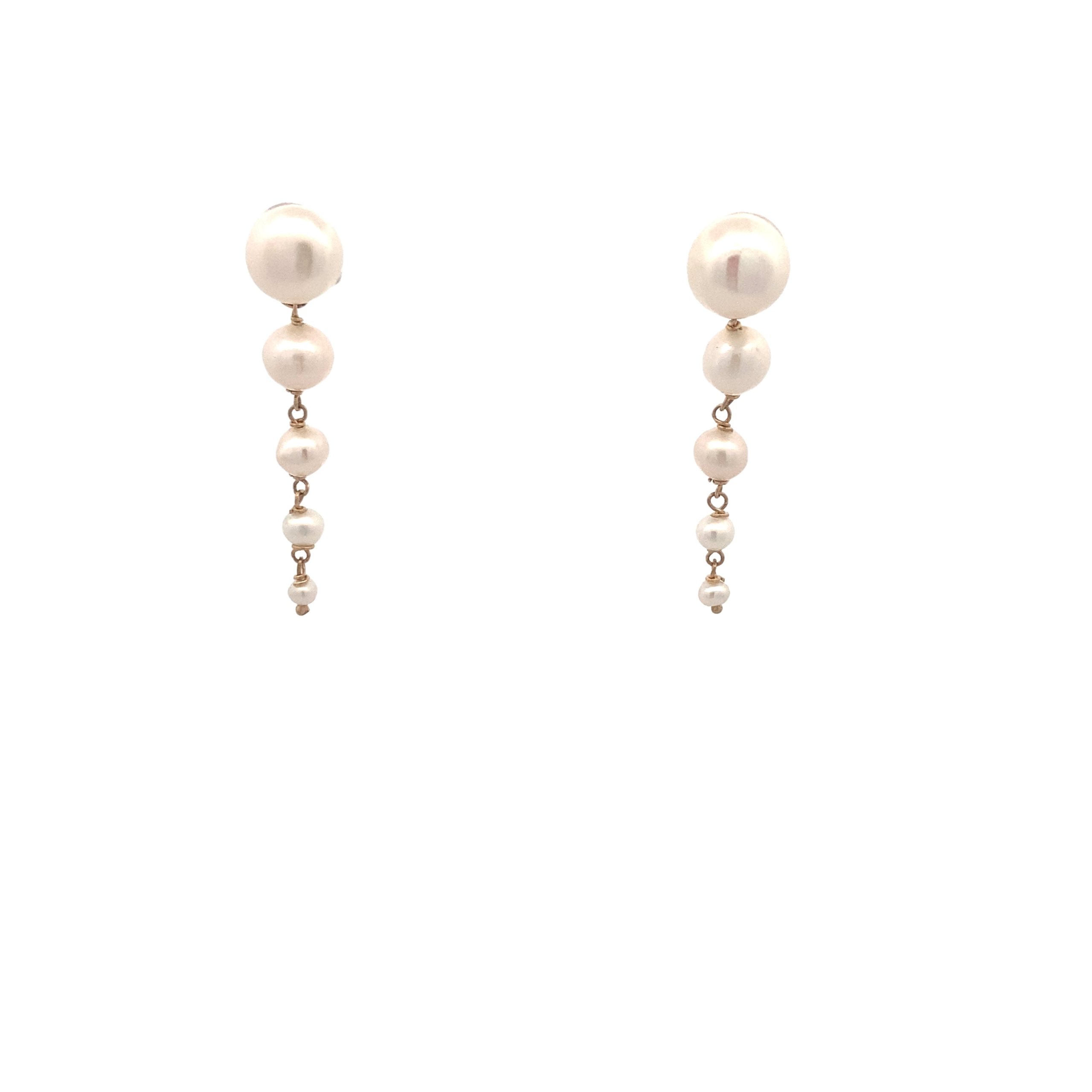 18K Gold Pearls Earrings