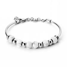 Très Jolie Bangle Bracelet with Howlite Stones (Silver)