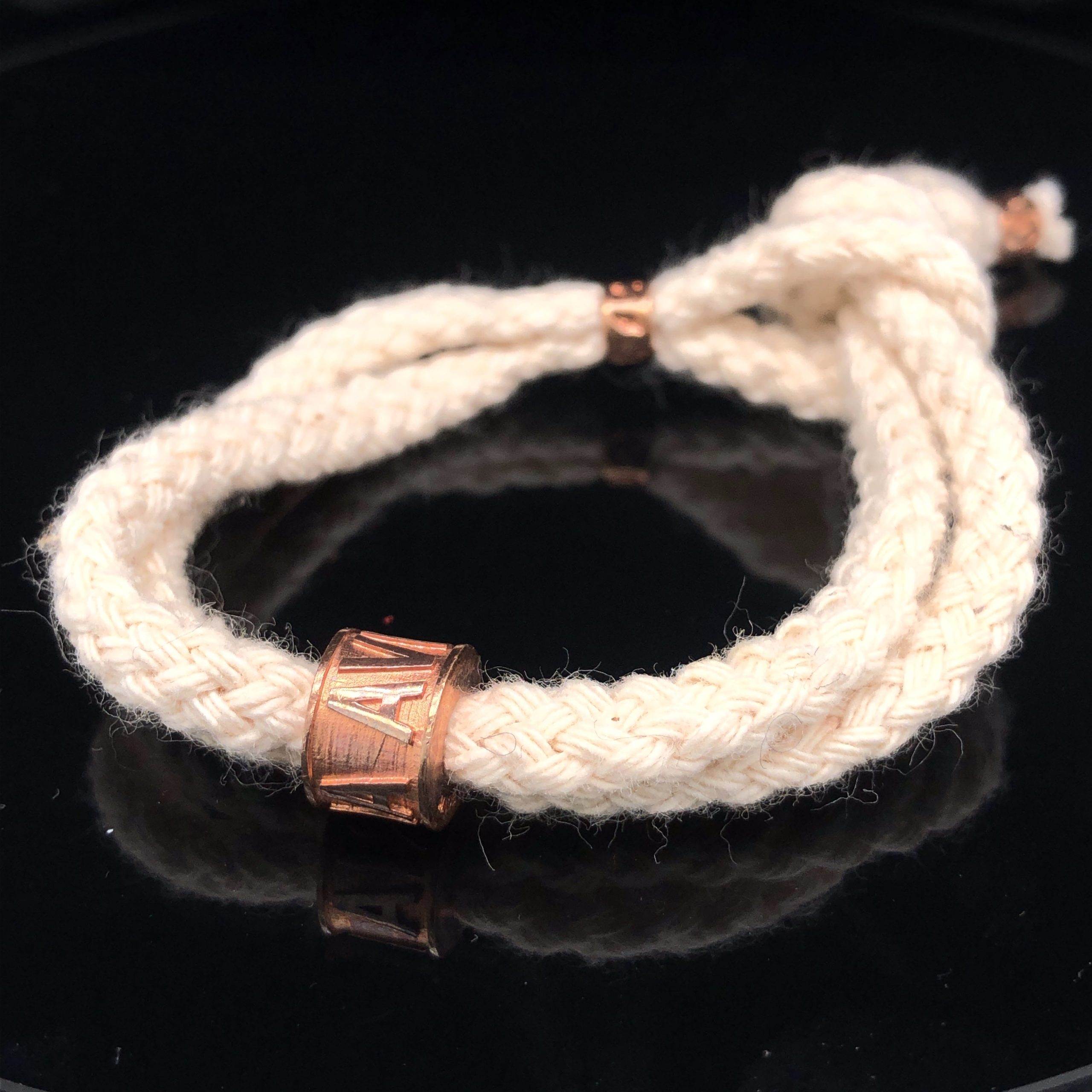 Pater Noster Charm Bracelet (Rose-Gold/White)