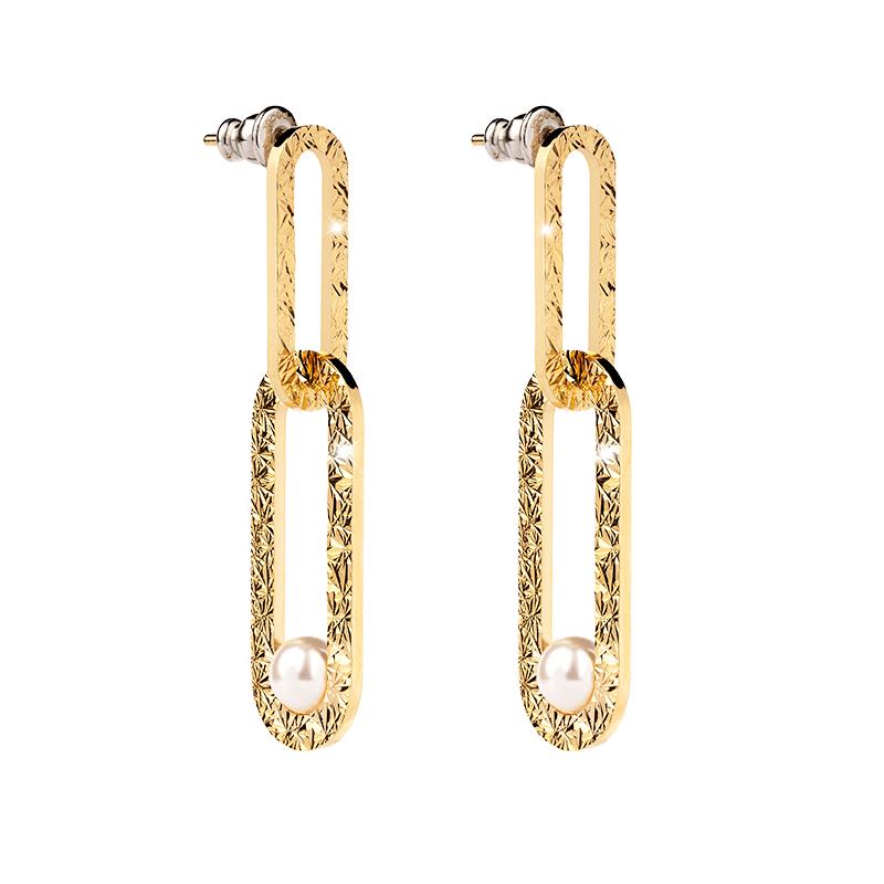 R-Zero Pearl Drop Earrings