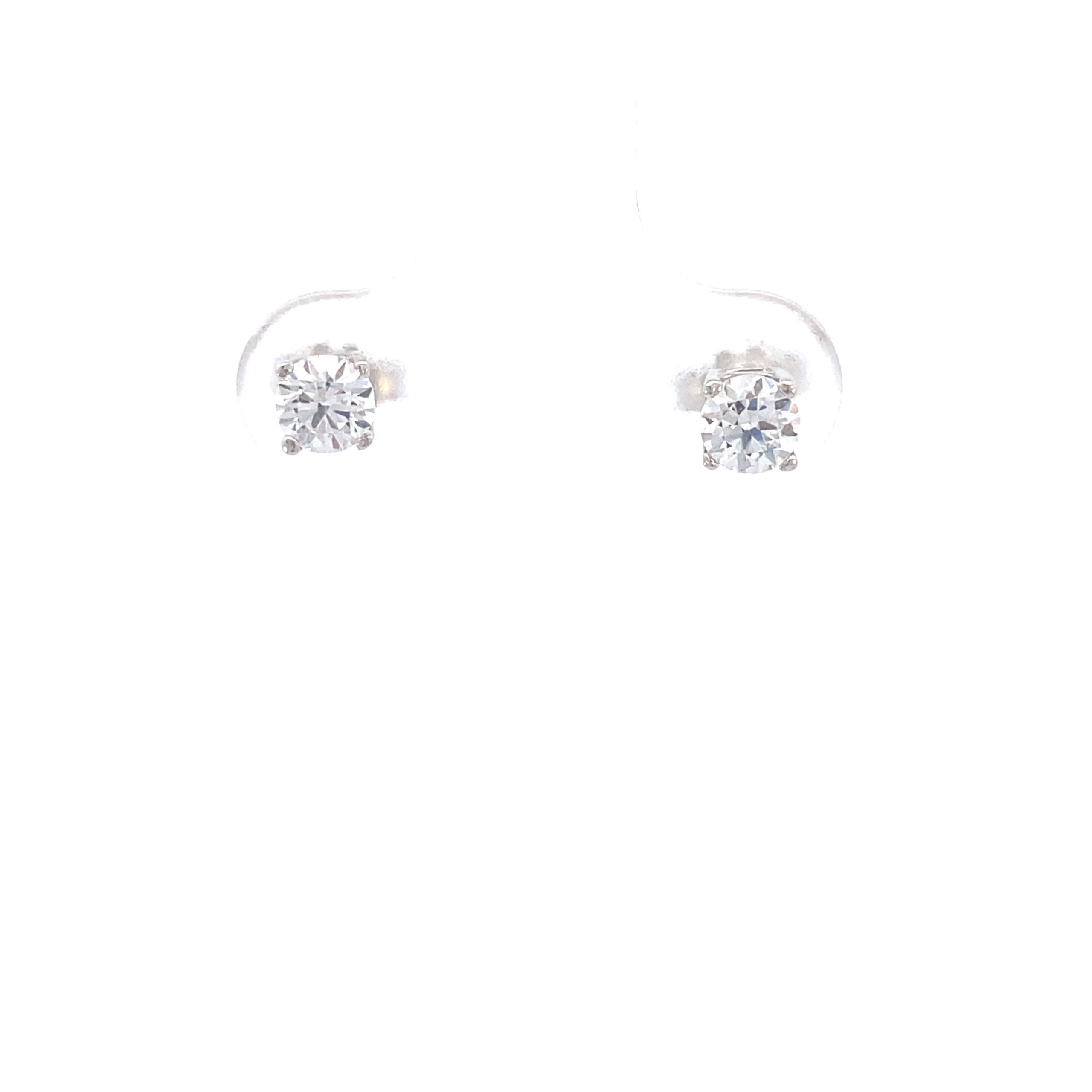 14k Gold Cubic Zircon Stud 4MM