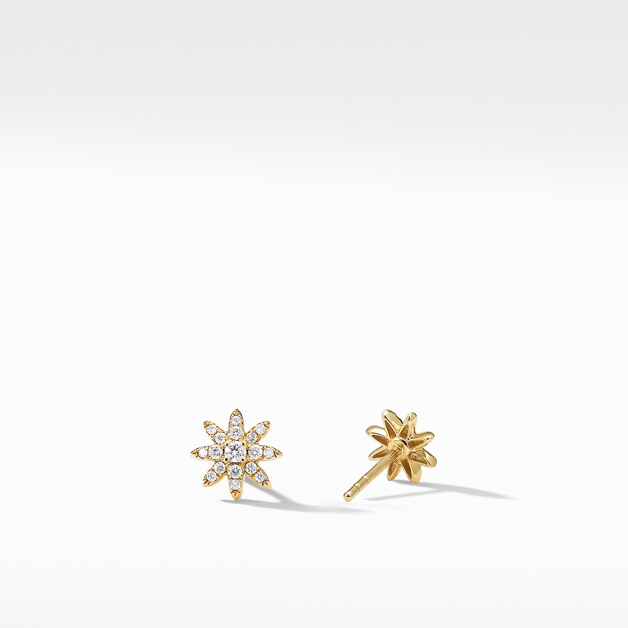David Yurman Petite Starburst Stud Earrings in 18k Gold with Pave Diamonds- E16431D88ADI