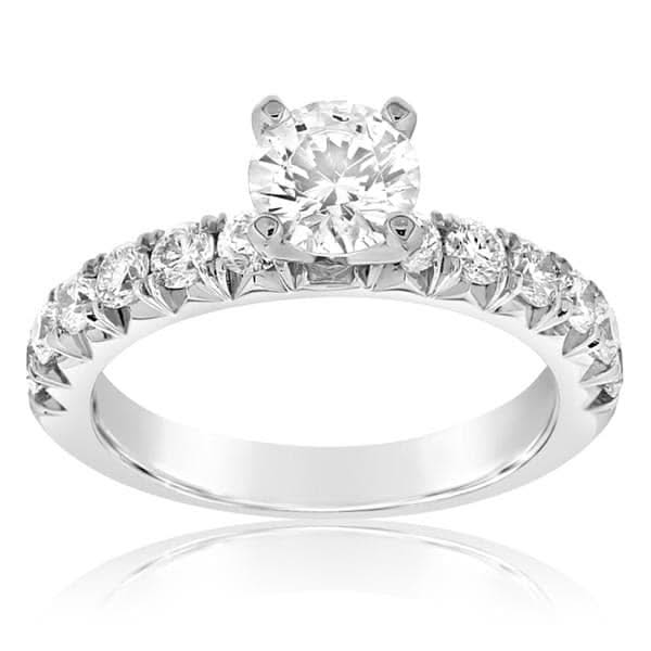 Round Diamond Engagement Ring Setting with Side Stones