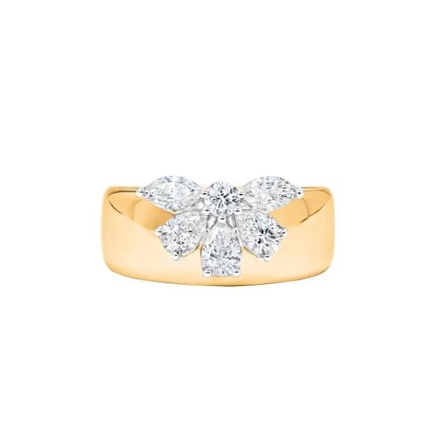 Floral Diamond Cluster Contour Band
