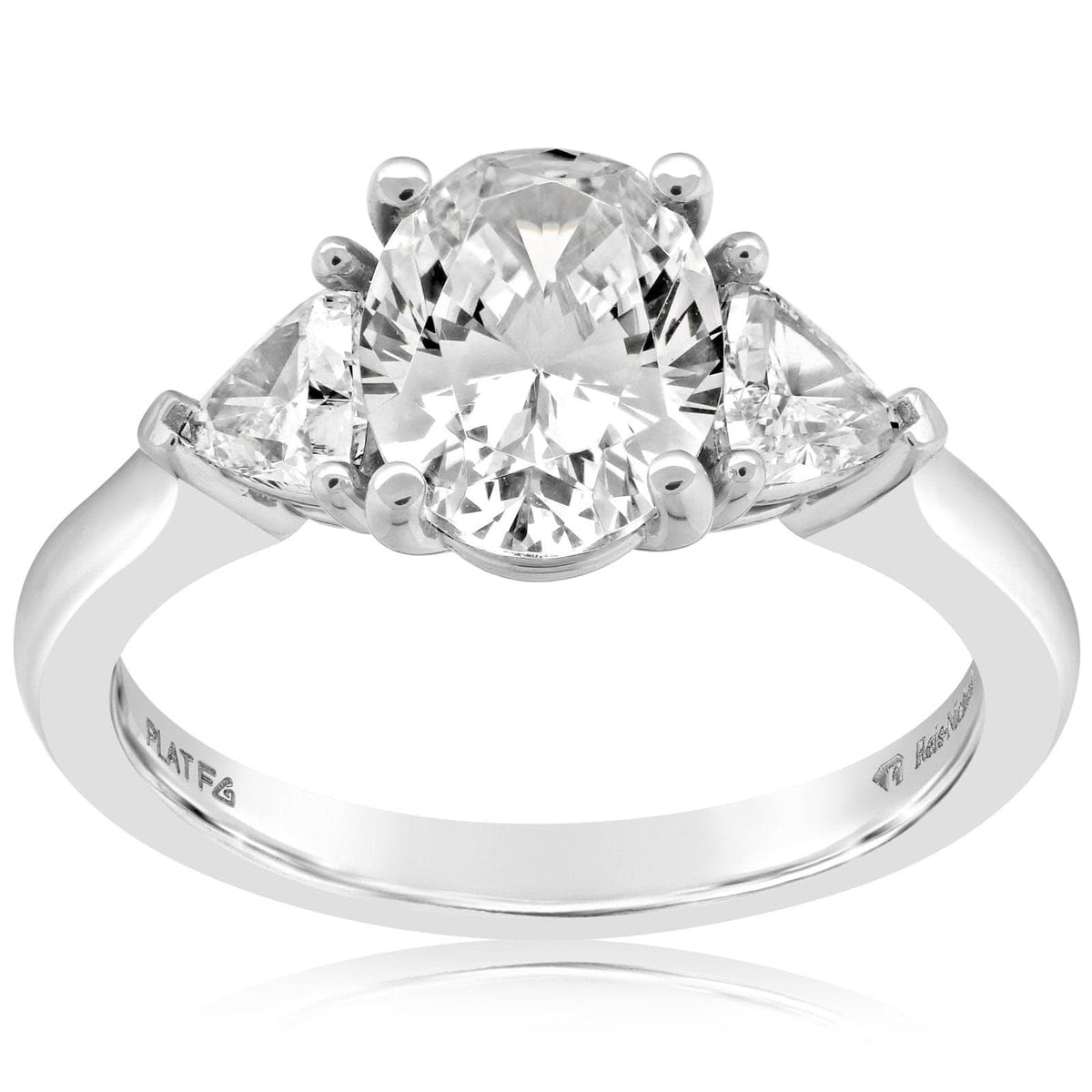 Three Stone Round & Trillion Shape Diamond Engagement Ring Setting