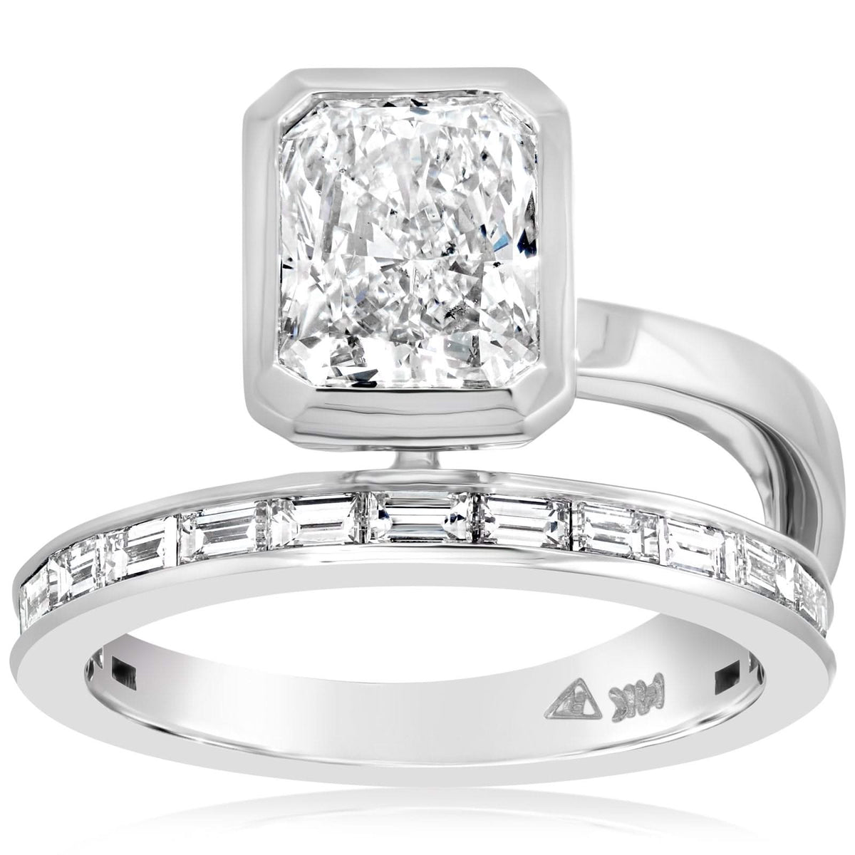 Diamond Bezel Half Split Shank Engagement Setting