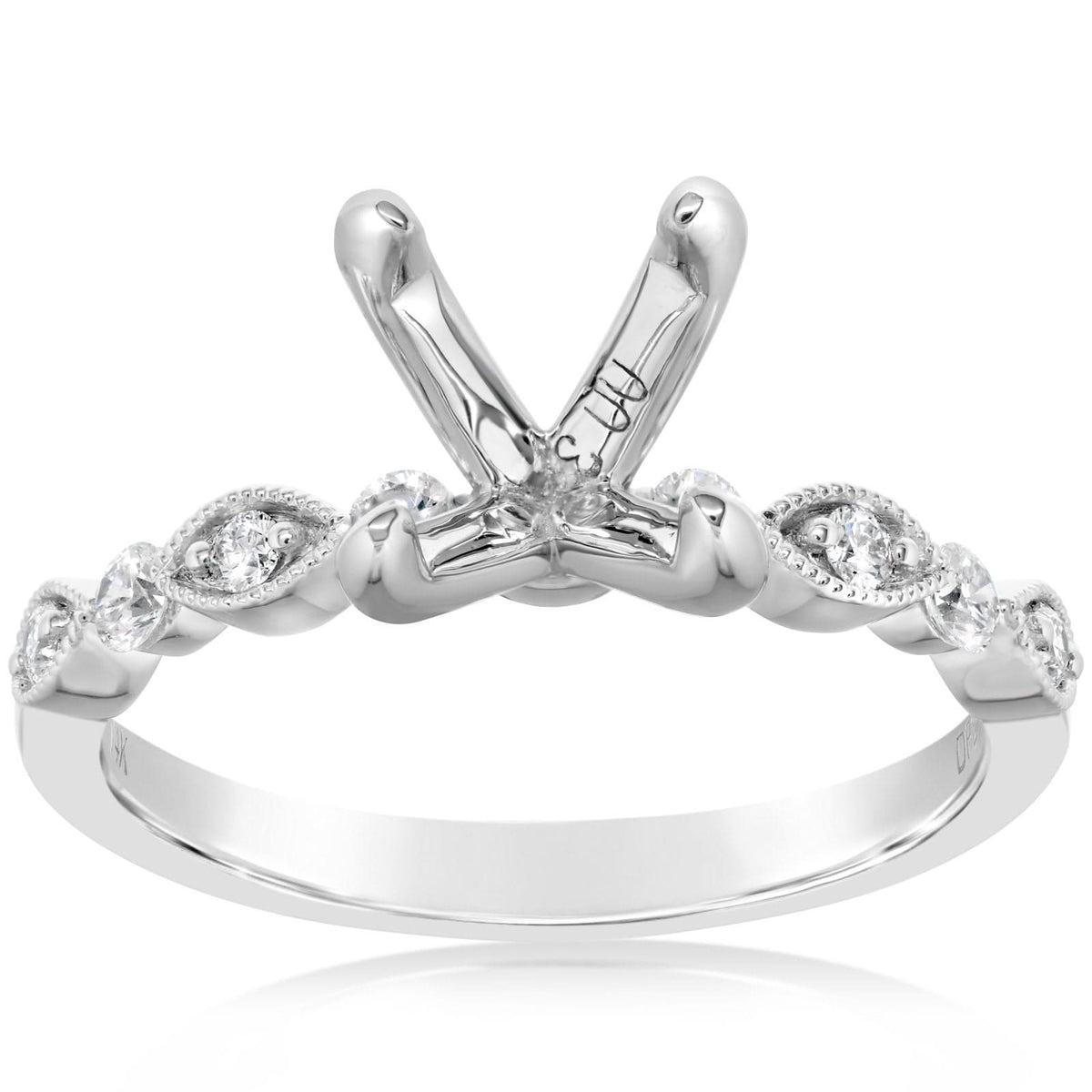 Vintage Diamond Engagement Ring Setting with Milgrain Detailing