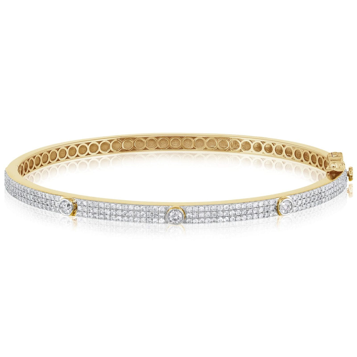 Pavé Set Diamond Station Bangle