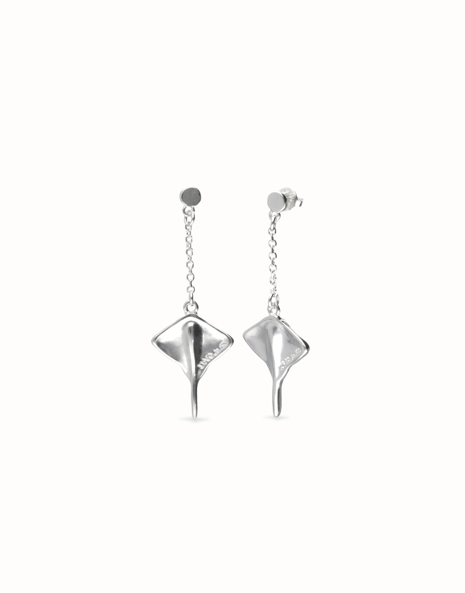 Manta ray-shaped drop earrings