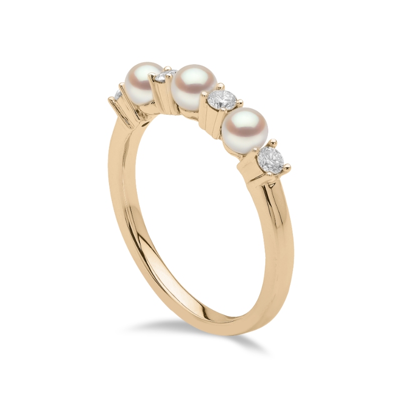 QYR2263-6X London Pearl Ring In 18 Karat Yellow Gold With 3 Akoya Pearls