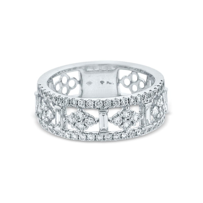 PRIVE'18K WHITE GOLD & 0.90CT DIAMOND FASHION BAND