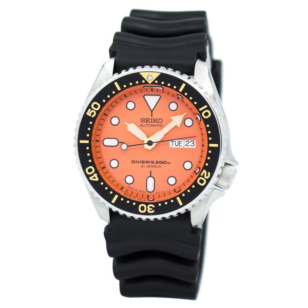 Seiko Men's SKX011J1 Diver Automatic Black Rubber Watch
