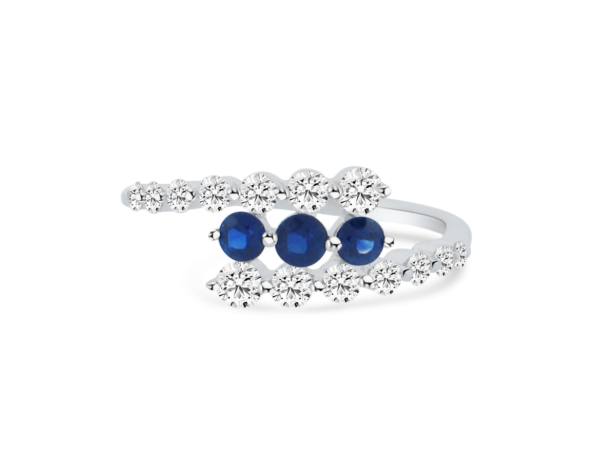 MULLOYS PRIVE'18K WHITE GOLD .53CT VS CLARITY AND G COLOR .32CT A+ SAPPHIRE RING
