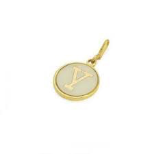 Letter Q Etching Charm (14kt Gold)