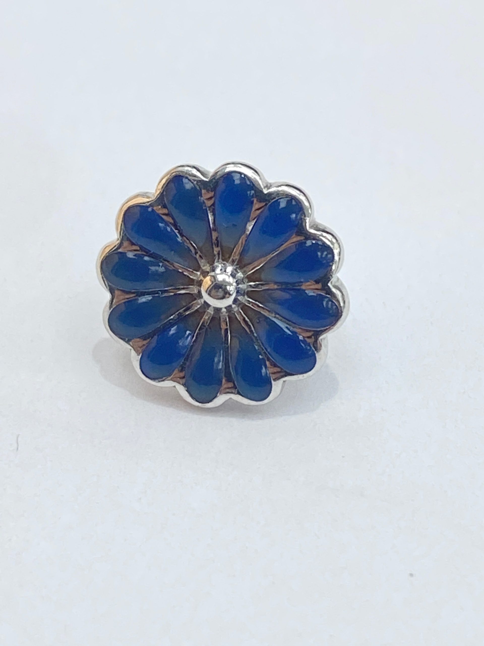 Blue Daisy Flower Charm (Silver/Violet)